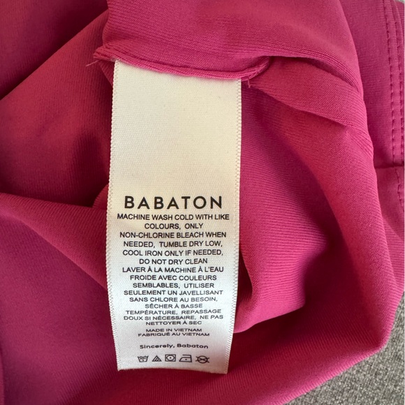 Babaton Pink Sleeveless Crop Tank Top - Picture 2 of 2